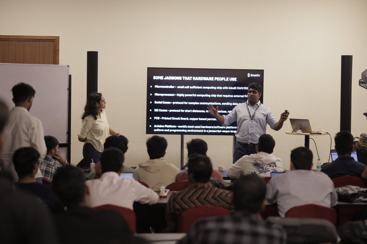SuperteamIN's tweet photo. banger workshops which you unfortunately missed
๐ solana summit, bengaluru
1/ getting started on solana without rust w/ @_0xaryan
2/ validator economics 101 ft. @himalaythakkarr @rajnandanivoice
3/ deg workshop by ravi (fide)
4/ build an aqi monitor from scratch w/ @abhinavguptaiaq @khushhhi_
5/ privacy w/ @arihantbansal
6/ building a depin app from scratch w/ @kirat_tw
7/ ionet workshop w/ @smiraldr