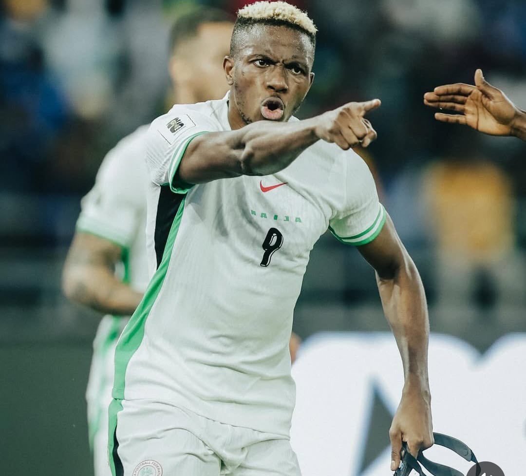 ravetvchannel's tweet photo. The Super Eagles World Cup hope diminishes after 1-1 draw with Zimbabwe in their 2026 World Cup qualifying match. Osimhen scored in the 74th minute, but Zimbabwe found an equalizer leaving Nigeria 4th place in Group C. The Eagles will look to upcoming fixtures to secure a spot. https://t.co/F4KkKyfwmb