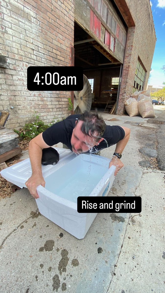 CrowConor's tweet photo. Morning routine https://t.co/Q7o2gLPfSv