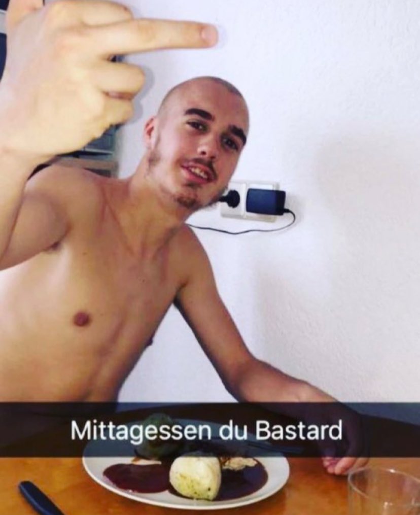 KartoffelnK's tweet photo. @sandroaufdie1 @prettyheavyy @KabaaBaer https://t.co/CrwNXV0IHw
