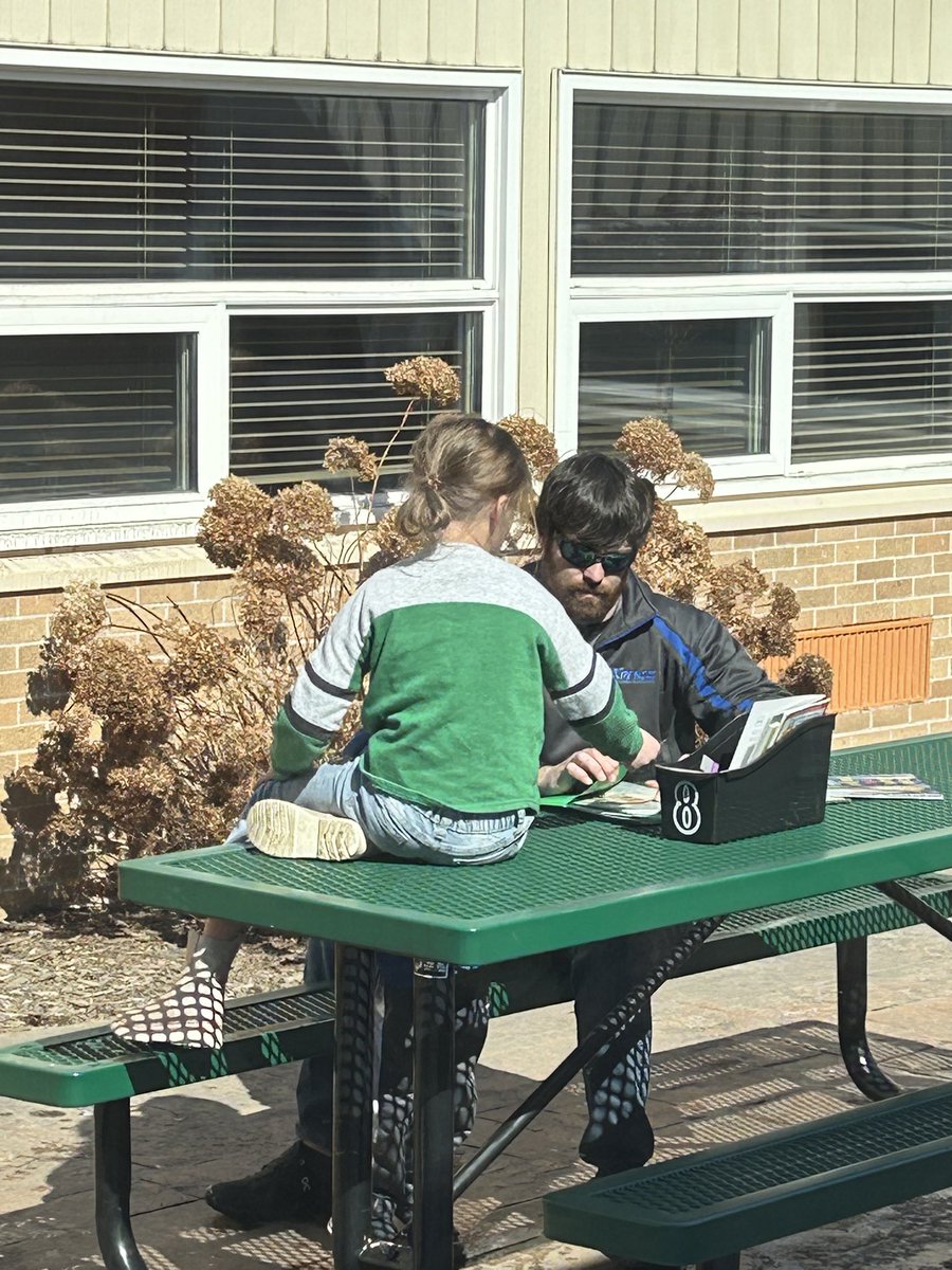 J. Nelson Kelly Elementary tweet media