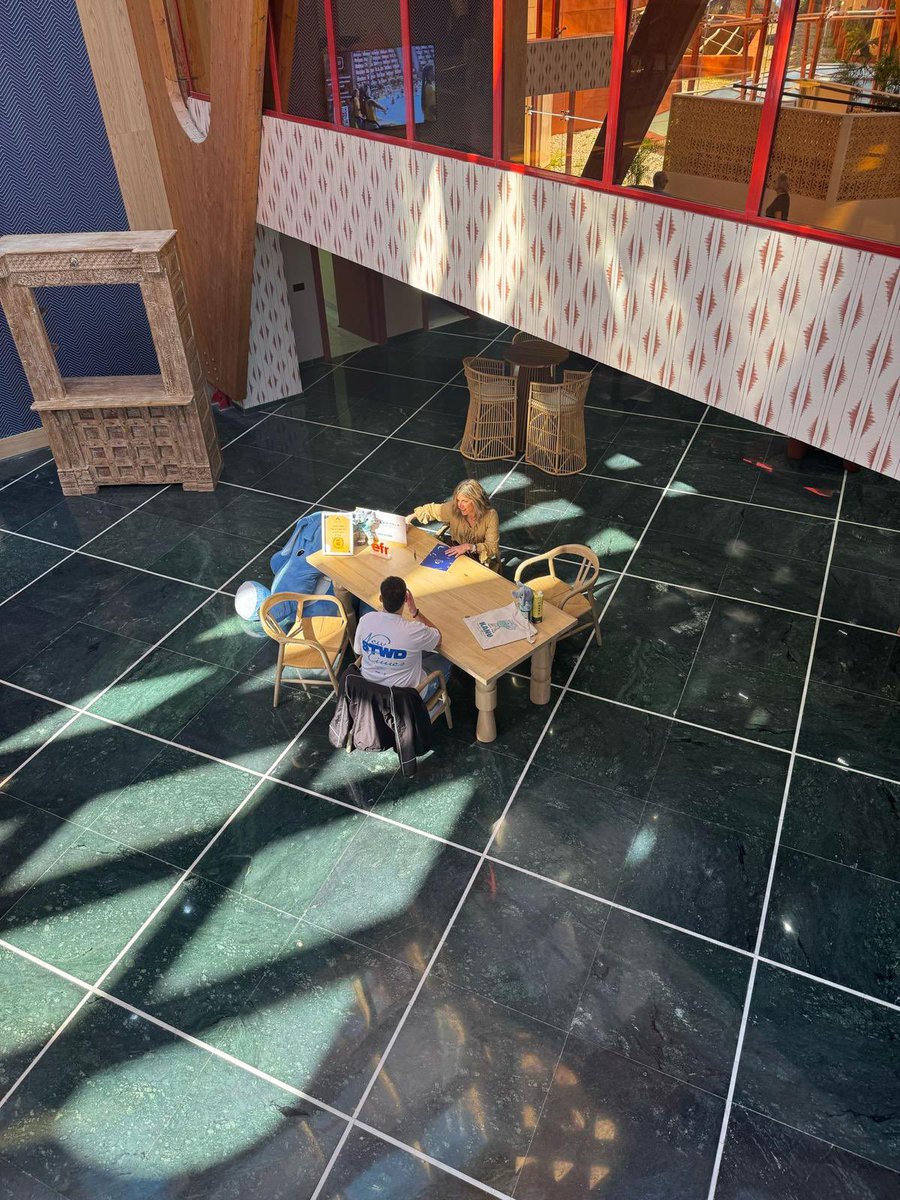 GrupoPenarroya's tweet image. La iniciativa se enmarca en el #proyectoConecta, dirigido a captar ey fidelizar el #talento en la organización, que forma parte de nuestro novedoso programa #Impacta.  

#turismo #empleo #temporada2025 #equipo #ofertadetrabajo #costadelsol #benalmadena #sectorturistico