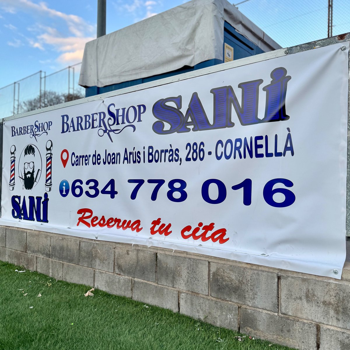CLUB • 💈💇🏻‍♂️ ¡𝗕𝗔𝗥𝗕𝗘𝗥✂️𝗦𝗛𝗢𝗣 𝗦𝗔𝗡𝗜 se une a nuestra entidad como colaborador! 😉

📍 C/ Joan Arús i Borràs, 286 (Cornellà) 
📞 634 778 016 

🔵 ¡Bienvenidos a la <a href="/uesantildefons/">UE Sant Ildefons</a>!

#YoSoyDelSani 💙