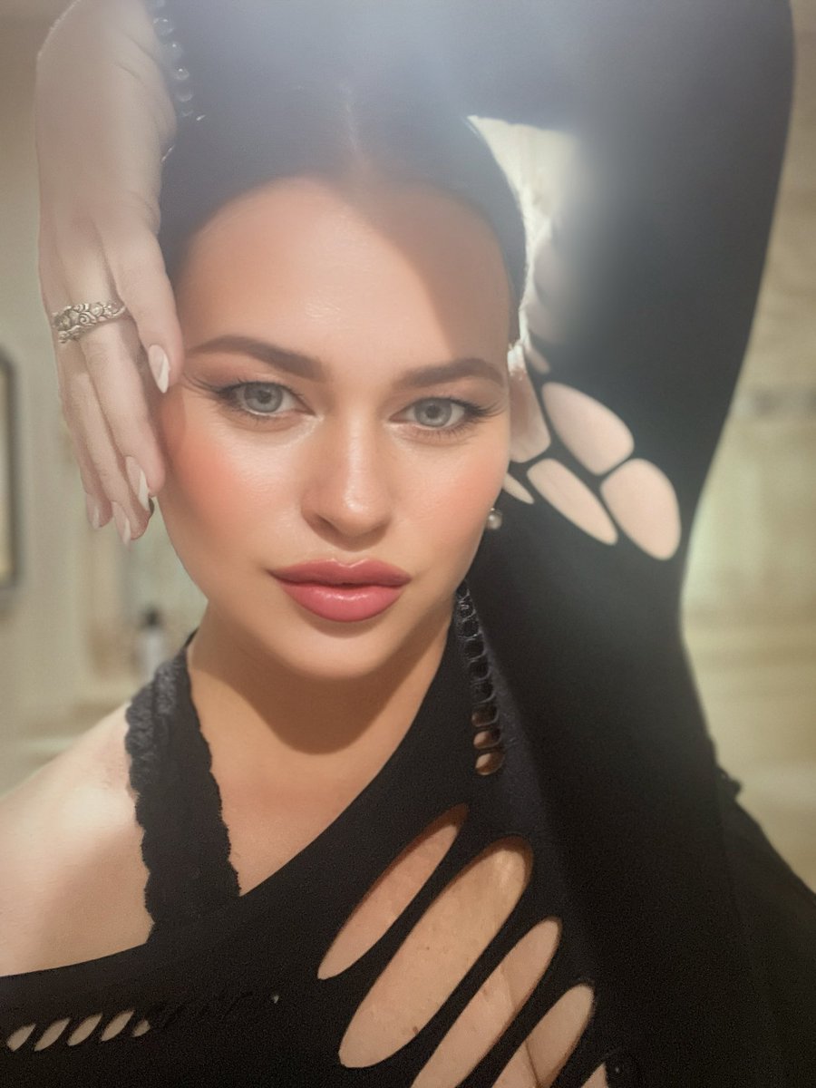 I’m a weirdo. What the hell am I doing here?