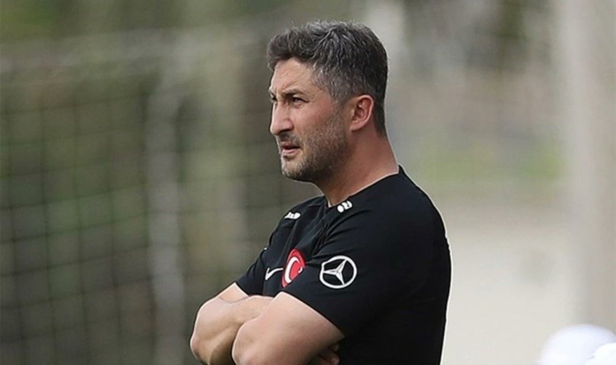 Barış Yurduseven: Benim bir hekimin yerine ameliyata girmemle..Sabri Sarıoğlu, Orhan Şam ve Uğur İnceman'ın hiçbir tecrübesi yokken milli takım alt yaş kategorilerinde teknik direktör olması aynı şey! Her ikisinde de liyakat yok!

📰TRT Spor