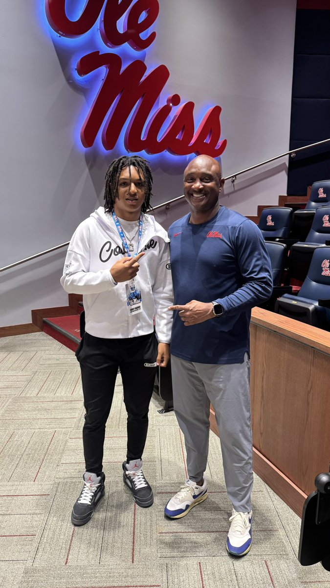 Had a great day at the Sip🦈! <a href="/Lane_Kiffin/">Lane Kiffin</a> <a href="/CoachGMcDonald/">George McDonald</a> <a href="/Tommypernetti15/">Tommy Pernetti</a>