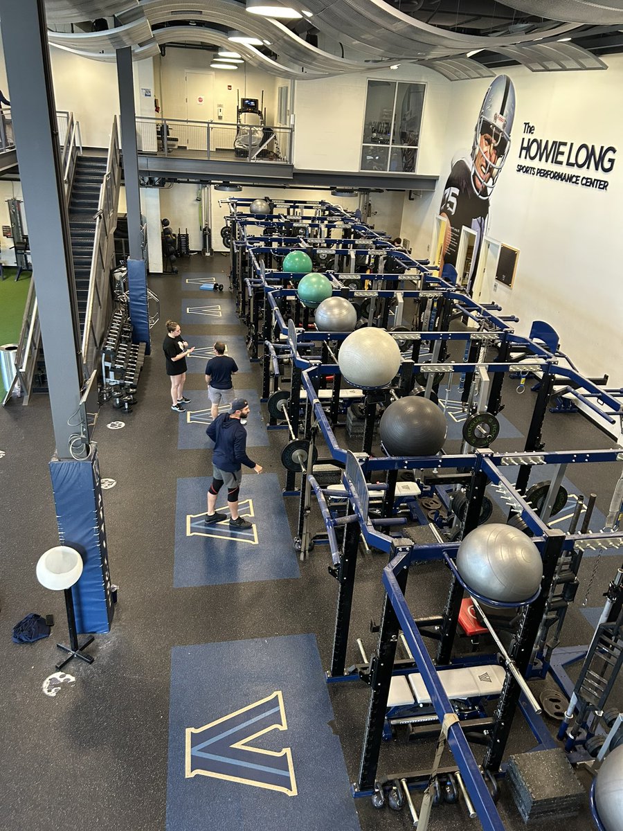 Had an amazing visit at <a href="/NovaFootball/">Villanova Football</a> for practice today‼️ <a href="/CoachLang22/">Matthew Colangelo</a> <a href="/CoachChrisBoden/">Chris Boden</a> <a href="/BrooksFb/">Brooks School Football</a> <a href="/CoachMFoley/">Mike Foley</a>