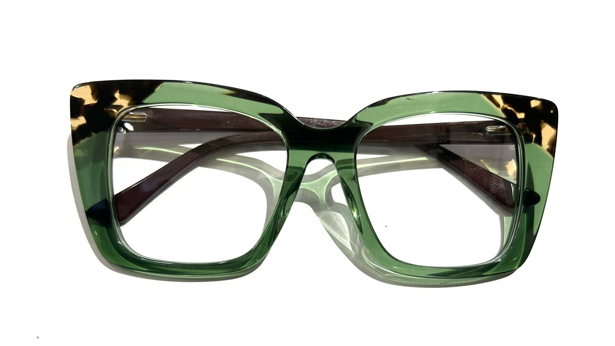 rayyan_farouk's tweet photo. Unique eyewears from @rayyan_farouk https://t.co/xqr7gJXKOP