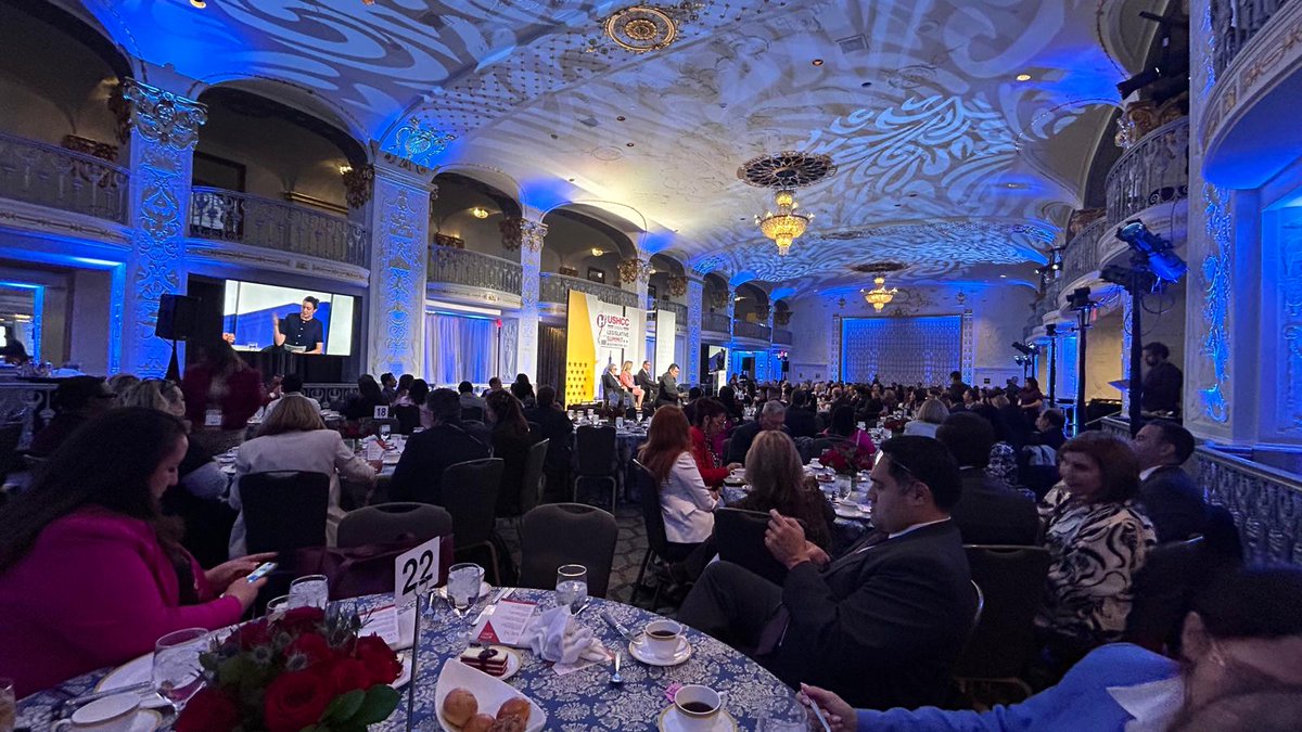 Honored to join the #USHCC 2025 Legislative Summit! 🇺🇸🇲🇽 Our CEO, Al Zapanta, spoke on the Trade Catalyst Luncheon panel about #USMCA, economic growth, &amp; strategies for businesses navigating uncertainty.

Thank you, <a href="/USHCC/">USHCC</a>, for hosting this vital conversation! #USMCOC #Trade