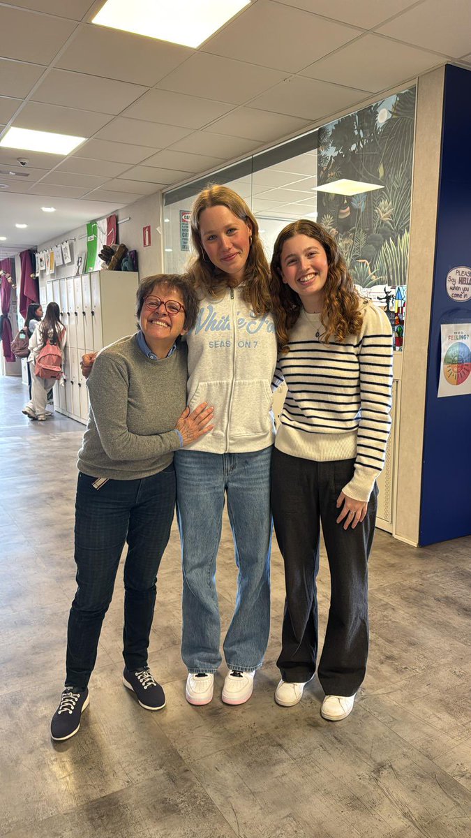 Best friends since G3, alumna Benya Mattig and current <a href="/ASBschool/">American School of Barcelona</a> senior Julia Freer reunited this week in Barcelona. 👯‍♀️ Benya, now a student at Nexus International School in Singapore, was back on campus while visiting during her Spring Break.

#ASBalumni
#ASBcommunity