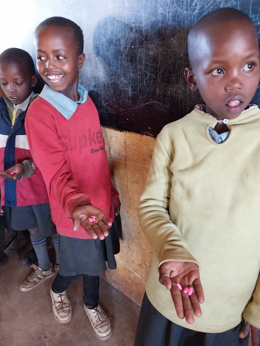 OpEyesight's tweet photo. Operation Eyesight and @NarokCountyGvt have successfully completed the five-day Mass Drug Administration campaign in #MajiMoto ward, treating 83,923 community members. ๐Supported by @Sightsavers
https://t.co/slIzpWGA0a
#EliminateTrachoma #SightForAll #EndPreventableBlindness https://t.co/B3LNc7LvhM