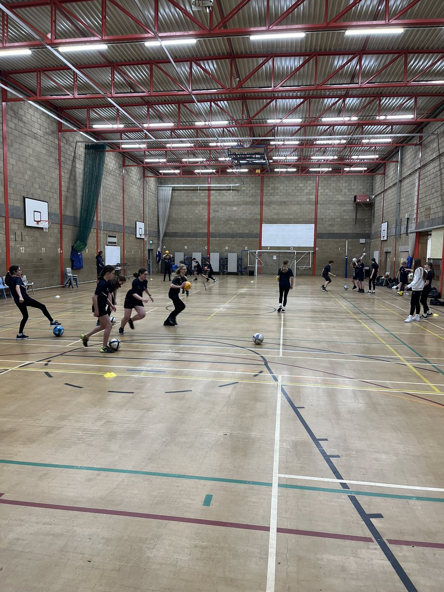 Hunts SSP (@huntsssp) on Twitter photo Back with the <a href="/AstreaErnulf/">Astrea Ernulf</a> Sports Leaders this morning for a coaching workshop with the amazing Gary from <a href="/HuntsFA/">Huntingdonshire FA</a> ⚽️🤝
The leaders were put through their paces, focusing of the STEP & SMILES principles, before organising and delivering practices to the rest of the group. 👏 Back with the <a href="/AstreaErnulf/">Astrea Ernulf</a> Sports Leaders this morning for a coaching workshop with the amazing Gary from <a href="/HuntsFA/">Huntingdonshire FA</a> ⚽️🤝
The leaders were put through their paces, focusing of the STEP & SMILES principles, before organising and delivering practices to the rest of the group. 👏