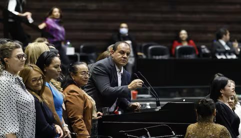 Mtra.Cony (@mtracony) on Twitter photo Que vergüenza de <a href="/Mx_Diputados/">H. Cámara de Diputados</a>, que vergüenza de diputados y diputadas de <a href="/PartidoMorenaMx/">Morena</a> arropando a un nefasto en todos los sentidos <a href="/cuauhtemocb10/">Cuauhtémoc Blanco</a>
Señores cuando será el día que realmente sean congruentes. Que vergüenza de <a href="/Mx_Diputados/">H. Cámara de Diputados</a>, que vergüenza de diputados y diputadas de <a href="/PartidoMorenaMx/">Morena</a> arropando a un nefasto en todos los sentidos <a href="/cuauhtemocb10/">Cuauhtémoc Blanco</a>
Señores cuando será el día que realmente sean congruentes.