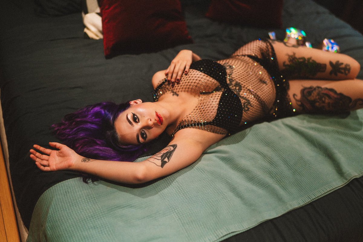 Onlyfans.com/eleonxrwild