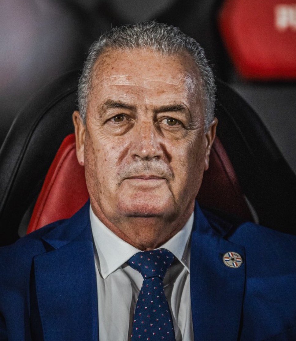 ever_mikel_2's tweet photo. Apareciste en el peor momento de mi vida
Me rescataste
Tú me aliviaste este dolor
Que me atormenta el corazón https://t.co/8dayALmUT0