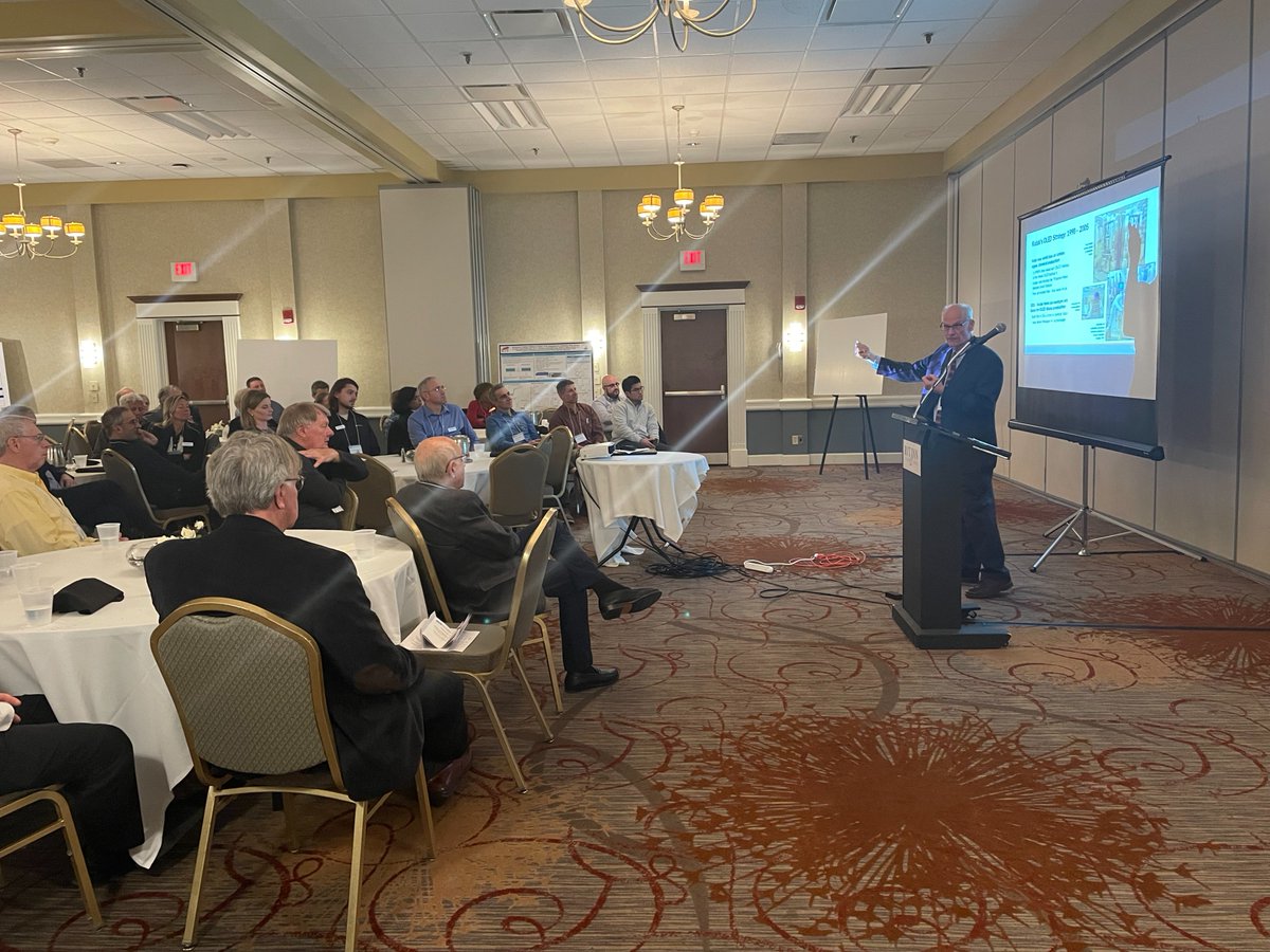 OLEDWorks tweet media