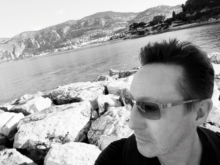 Julian Lennon tweet media