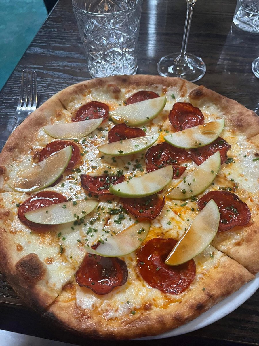 LaBellaShella tweet media