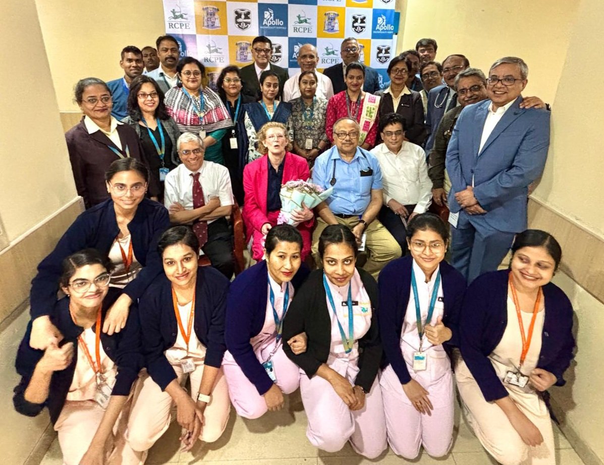 Indranil Chakravorty MBE ๐ฎ๐ณ๐ฌ๐ง๐ (@indranilc) on Twitter photo On behalf of <a href="/MRCPUK/">MRCPUK Examinations</a> <a href="/RCPhysicians/">Royal College of Physicians</a> <a href="/RCPEdin/">Royal College of Physicians of Edinburgh</a> <a href="/rcpsglasgow/">Royal College of Physicians & Surgeons of Glasgow</a> we are grateful to <a href="/apollohospital/">Apollo Hospitals</a> #Kolkata for another well orchestrated examination, a service to #excellence in #patientcare for over 12 years On behalf of <a href="/MRCPUK/">MRCPUK Examinations</a> <a href="/RCPhysicians/">Royal College of Physicians</a> <a href="/RCPEdin/">Royal College of Physicians of Edinburgh</a> <a href="/rcpsglasgow/">Royal College of Physicians & Surgeons of Glasgow</a> we are grateful to <a href="/apollohospital/">Apollo Hospitals</a> #Kolkata for another well orchestrated examination, a service to #excellence in #patientcare for over 12 years