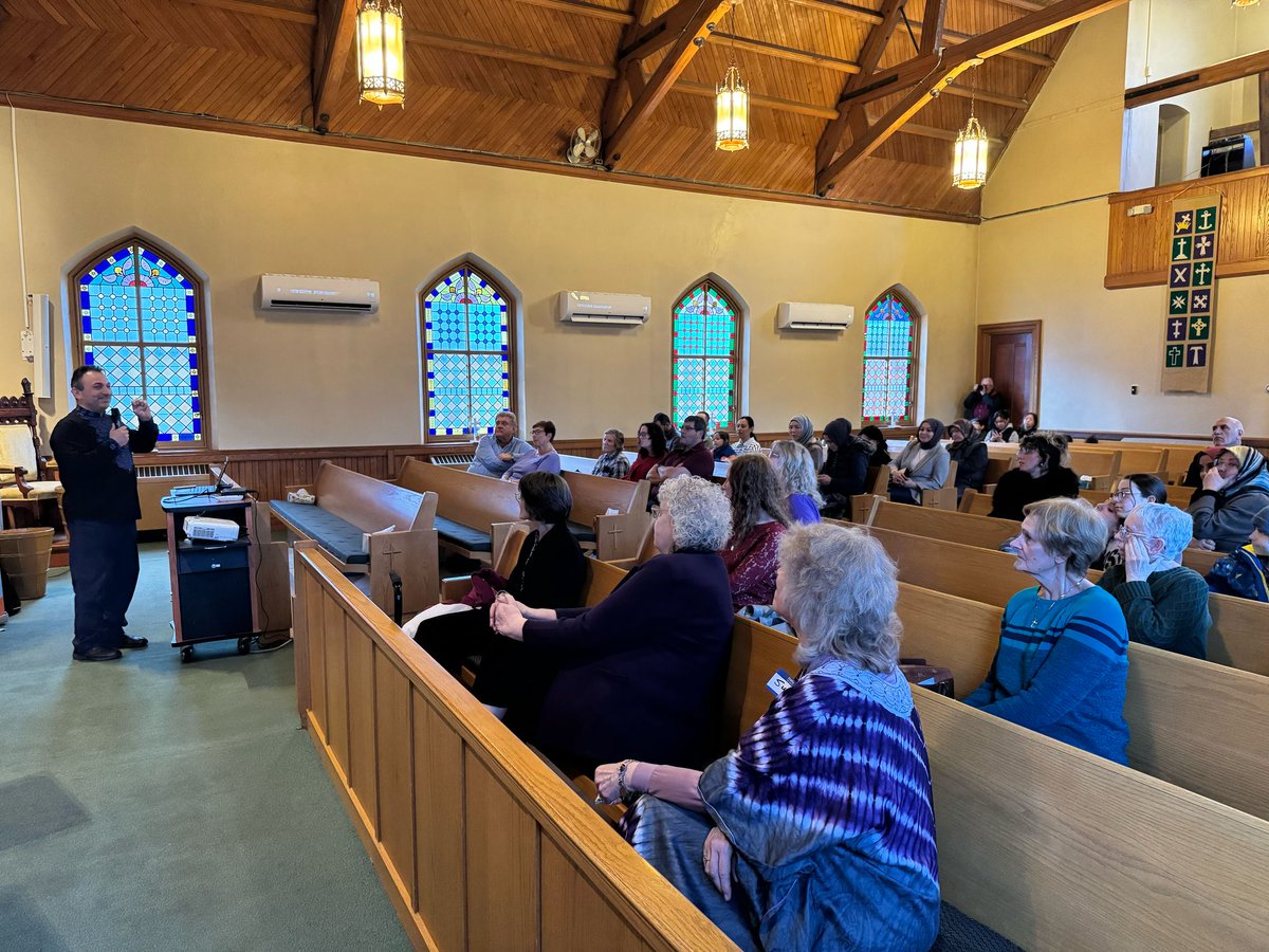 CNYRISECENTER's tweet image. 🌙 CNY RISE Center joined Hope Mission Church &amp;amp; Mission Hope Community for a meaningful Iftar dinner on March 24, 2025! A night of faith, reflection, &amp;amp; unity as we reflected on Ramadan &amp;amp; Lent. Thank you Suzi Harriff for your support! 🙏 #CNYRISE #RamadanIftar #CommunityUnity
