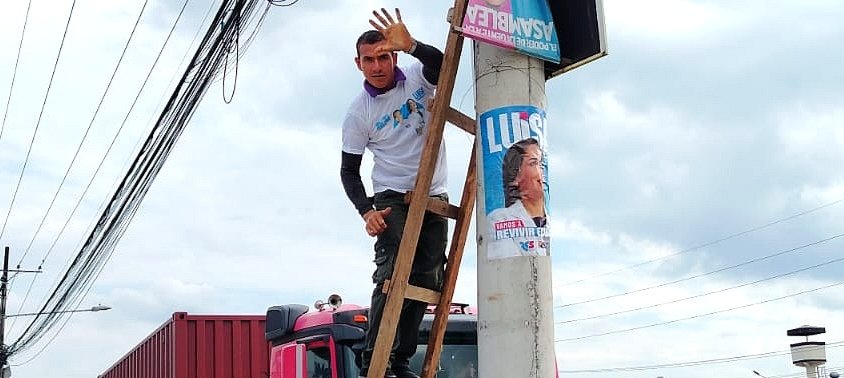Rc5D2Guayas's tweet photo. #Ecuasal | fue parte de nuestra avanza sin duda los ecuatorianos saben que nuestra victoria es contundente.
¡MUCHOS SE SIGUEN SUMANDO!
#LuisaPresidenta
#LuisaPorLaVida https://t.co/Cu3jb5uynM