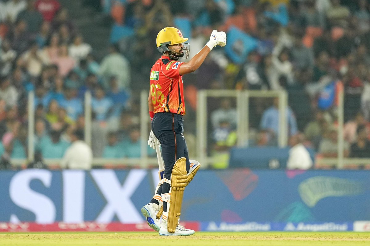 ShreyasIyer15's tweet photo. Fighting start 🦁 Loving the energy in the team 🤙 @PunjabKingsIPL https://t.co/ENDEGCnrbn