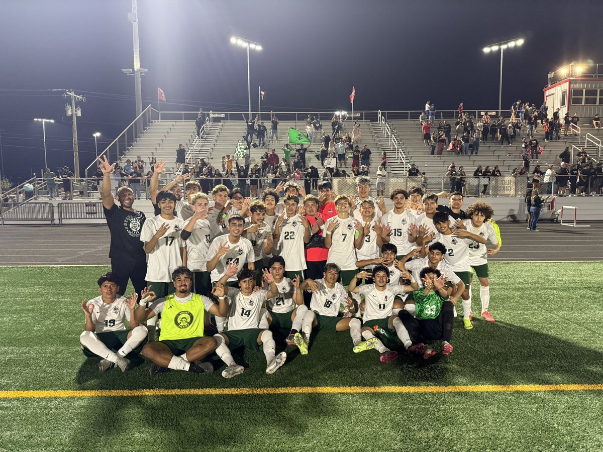 A match filled with emotion and goals! 7-3 the score against Waco to book our ticket into round 3

Jeremias Martinez ⚽️ ⚽️ 
David Mendoza ⚽️ ⚽️ 
Javi Cardona ⚽️ ⚽️ ⚽️ 

Thank you to our traveling fans. Your support was incredible throughout the night!

Faith•Family•Fútbol 🏴‍☠️