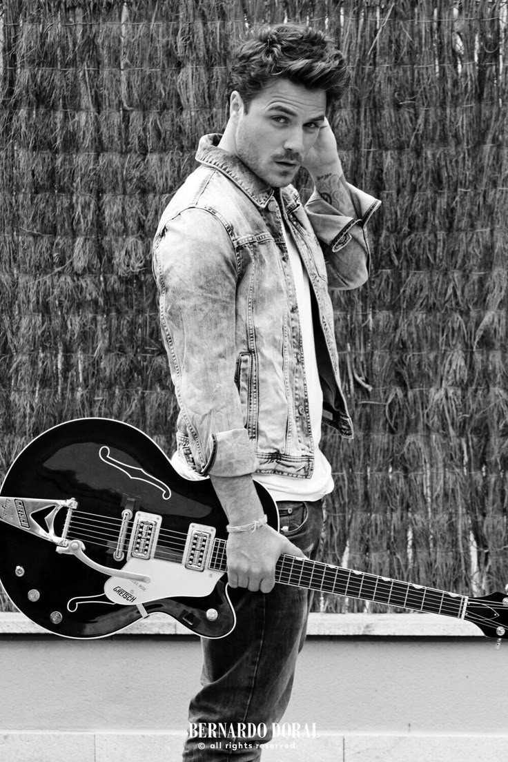 singerman_'s tweet image. Gracias a los nuevos seguidores... Cualquier cosa pueden contar conmigo sin problemas