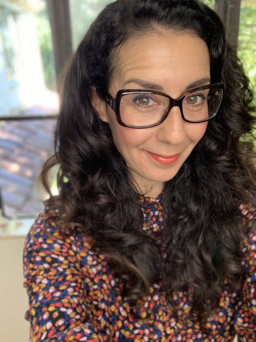 🟩 Soulaima Gourani (@soulaimagourani) on Twitter photo This week Prof. Klaus Schwab & Prof. <a href="/thomroulet/">Thomas Roulet</a> drop by for a casual leadership chat (as one does).
For 5 years, I’ve hosted this independent, YGL invite only - unfiltered, off the record podcast = top 1% in performance.
Next up: <a href="/wadhwa/">Vivek Wadhwa</a>
Chatham House rules😎 This week Prof. Klaus Schwab & Prof. <a href="/thomroulet/">Thomas Roulet</a> drop by for a casual leadership chat (as one does).
For 5 years, I’ve hosted this independent, YGL invite only - unfiltered, off the record podcast = top 1% in performance.
Next up: <a href="/wadhwa/">Vivek Wadhwa</a>
Chatham House rules😎