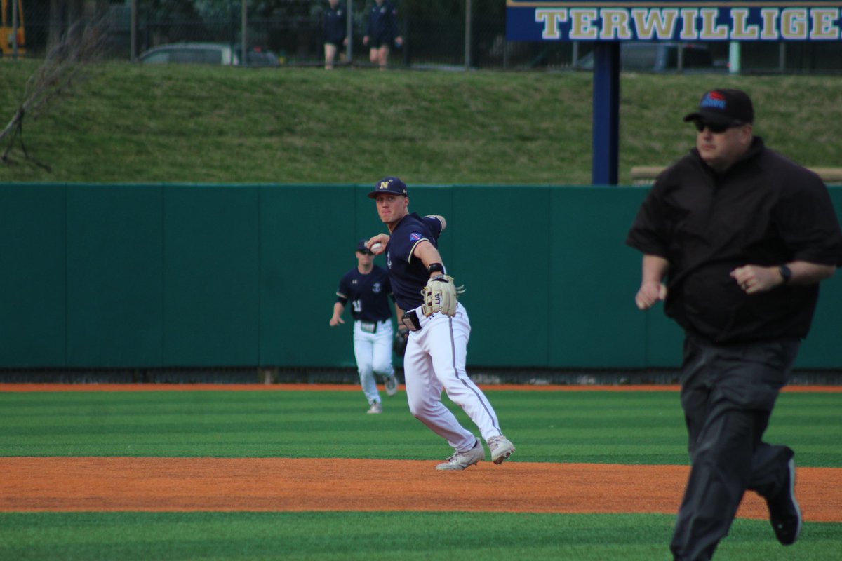 NavyBaseball's tweet photo. Midweek wins>>>

#GoNavy | @NCAABaseball https://t.co/3VtQMk1ivf