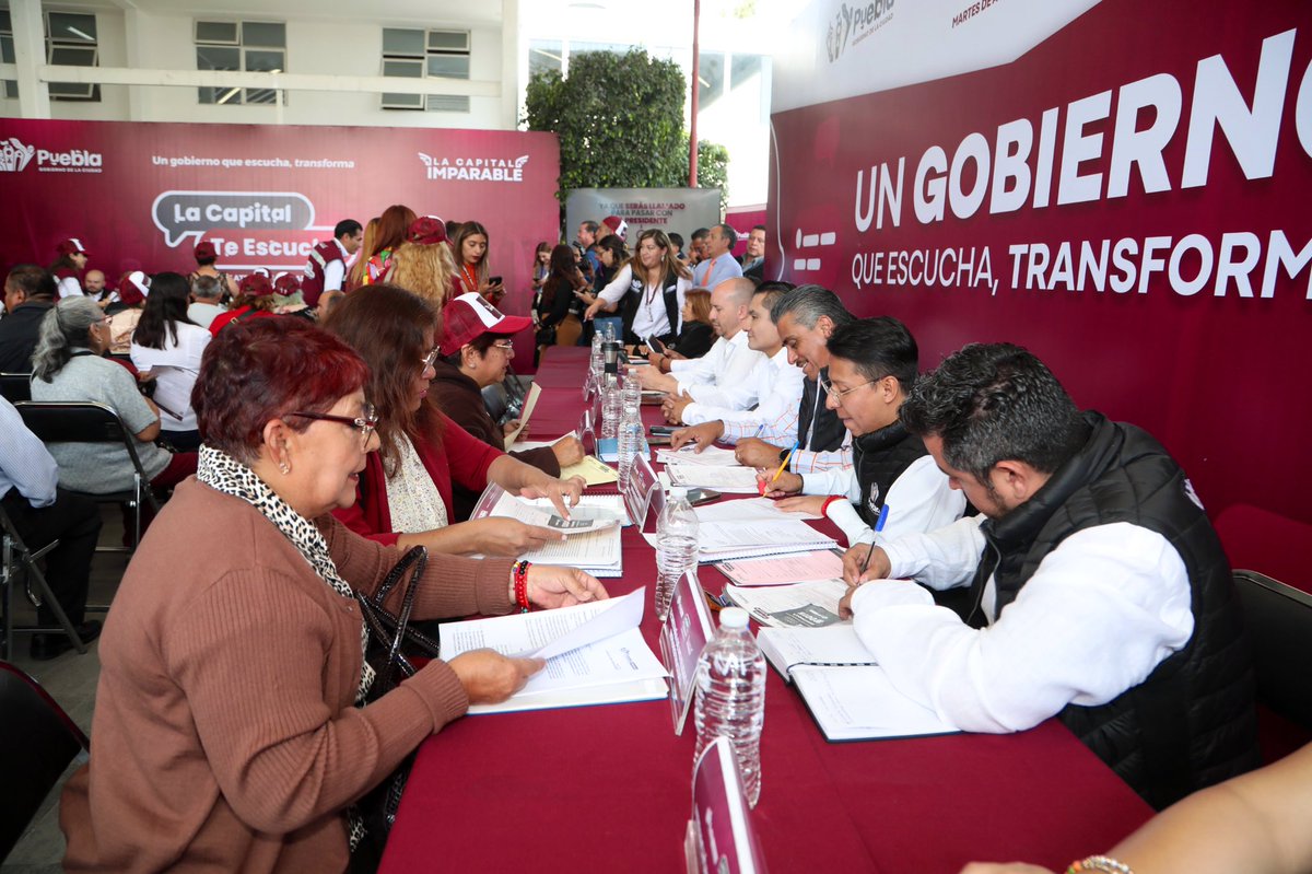 pepechedrauimx's tweet photo. 👉🏼 En este espacio, con la colaboración de todas nuestras dependencias y entidades, resolvemos de manera puntual las peticiones de la ciudadanía.

Estamos convencidos de que un gobierno que escucha; TRANSFORMA. Por ello, en #Puebla construimos un gobierno de puertas abiertas y trabajo en territorio. ¡Bien y a la primera!👌🏼

#LaCapitalImparable🪽 
2/2