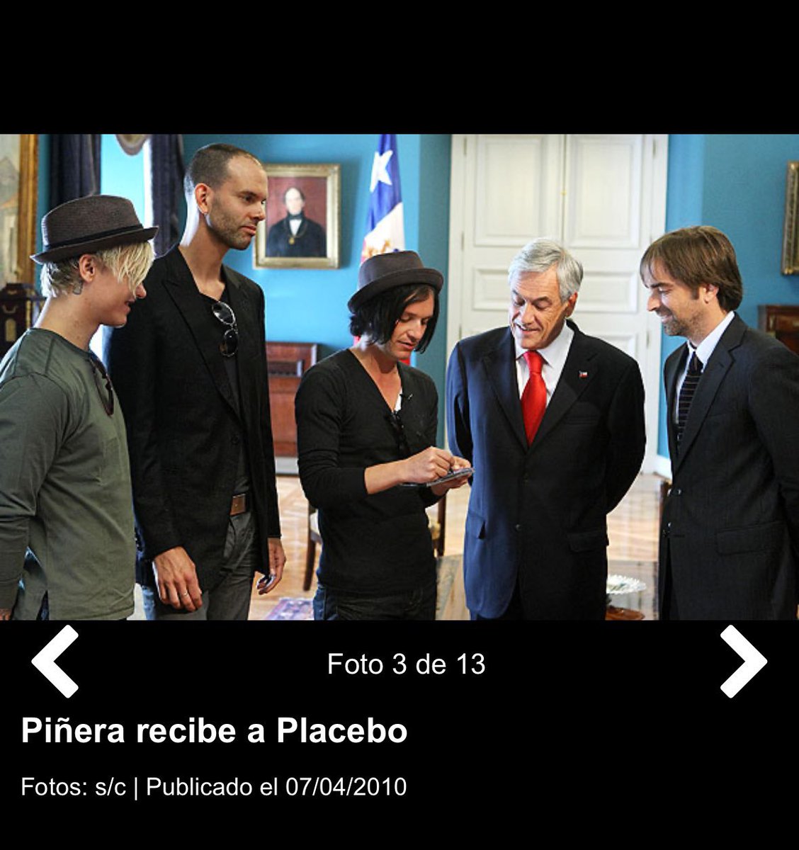Critican al Pdte Boric por reunirse privadamente en un domicilio particular a cenar con Tool, grupo que sigue hace años… pero no dijeron nada cuando el entonces Pdte Piñera se reunió en La Moneda en horario laboral con Placebo, al que probablemente nunca había escuchado…🤔