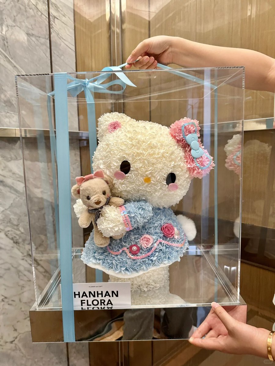 luna15646's tweet photo. Bringing warmth and comfort home with this adorable plush friend! 🧸 https://t.co/fk5wluGnko