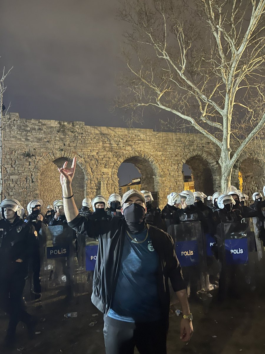 ffbertann's tweet photo. We are clean #SARACHANEDEYİZ https://t.co/oXaks0nXjs