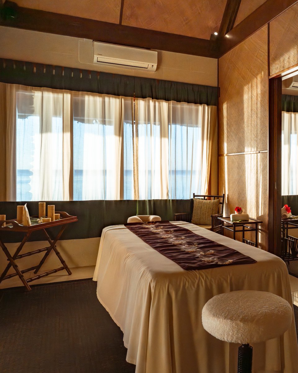 Indulge in the ultimate relaxation at Wakaya Island’s spa, where every treatment is designed to rejuvenate your mind, body, and soul. Surrounded by the island's natural beauty, let the soothing sounds of nature enhance your experience as you unwind in pure luxury. 🌿