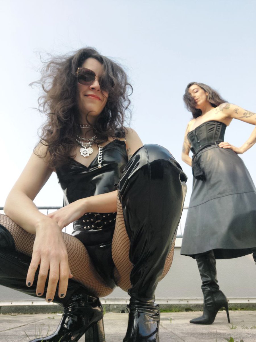 Hey, Kool Thing, come here
Sit down at our feet
There's something we gotta ask you
We just wanna know, what are you gonna do for Us?
Fear of a female planet?
Fear, baby
We just want you to know that we will let you breath...
If you serve us right.

<a href="/ladios777/">L’aDios</a> <a href="/AtriumBerlin/">Atrium</a>