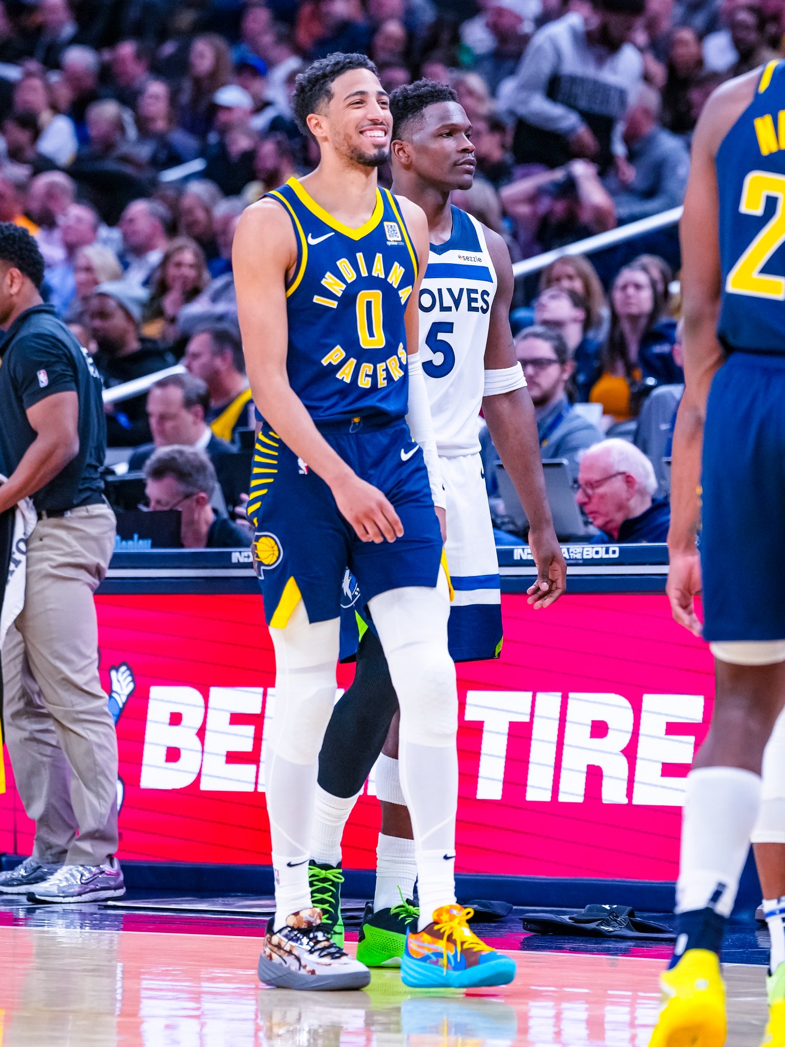 u*y様 Indiana Pacers Haliburton AUGmaeJer Tyrese Haliburton discusses the Pacers' win over the Wizards