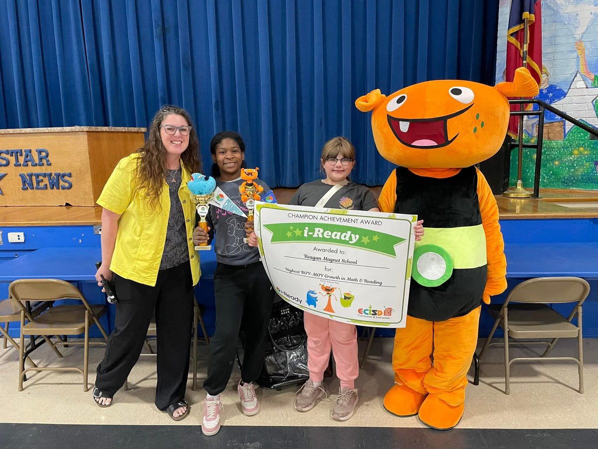 Reagan Magnet School tweet media