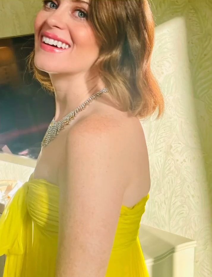 best of claire foy (@archivefoy) on Twitter photo 