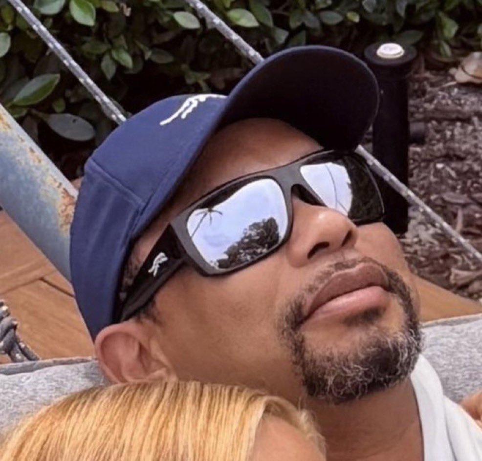 Me pretending a sad golf score never existed just bad clubs