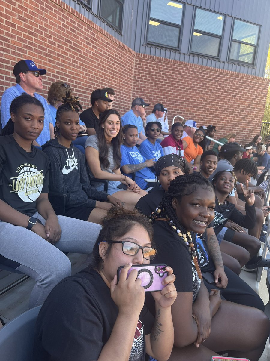 Had a blast cheering on <a href="/CoLinSoftball/">Co-Lin Softball</a> . 
#BackThePack🐺#Dub
