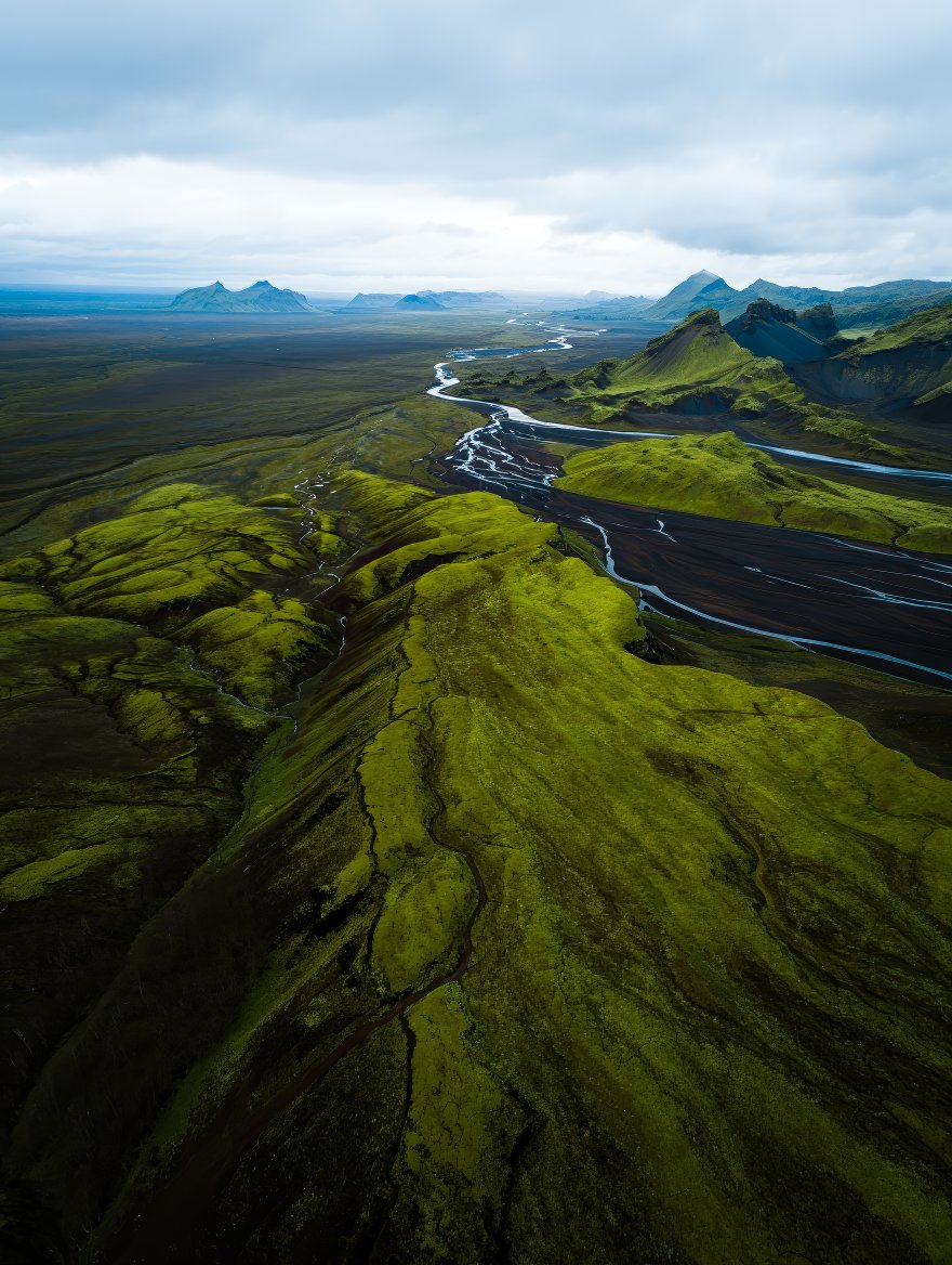fussypixel's tweet image. Iceland. Running travel blog from home. With @reveimage 

Prompts in ALT

#reve #reveimage