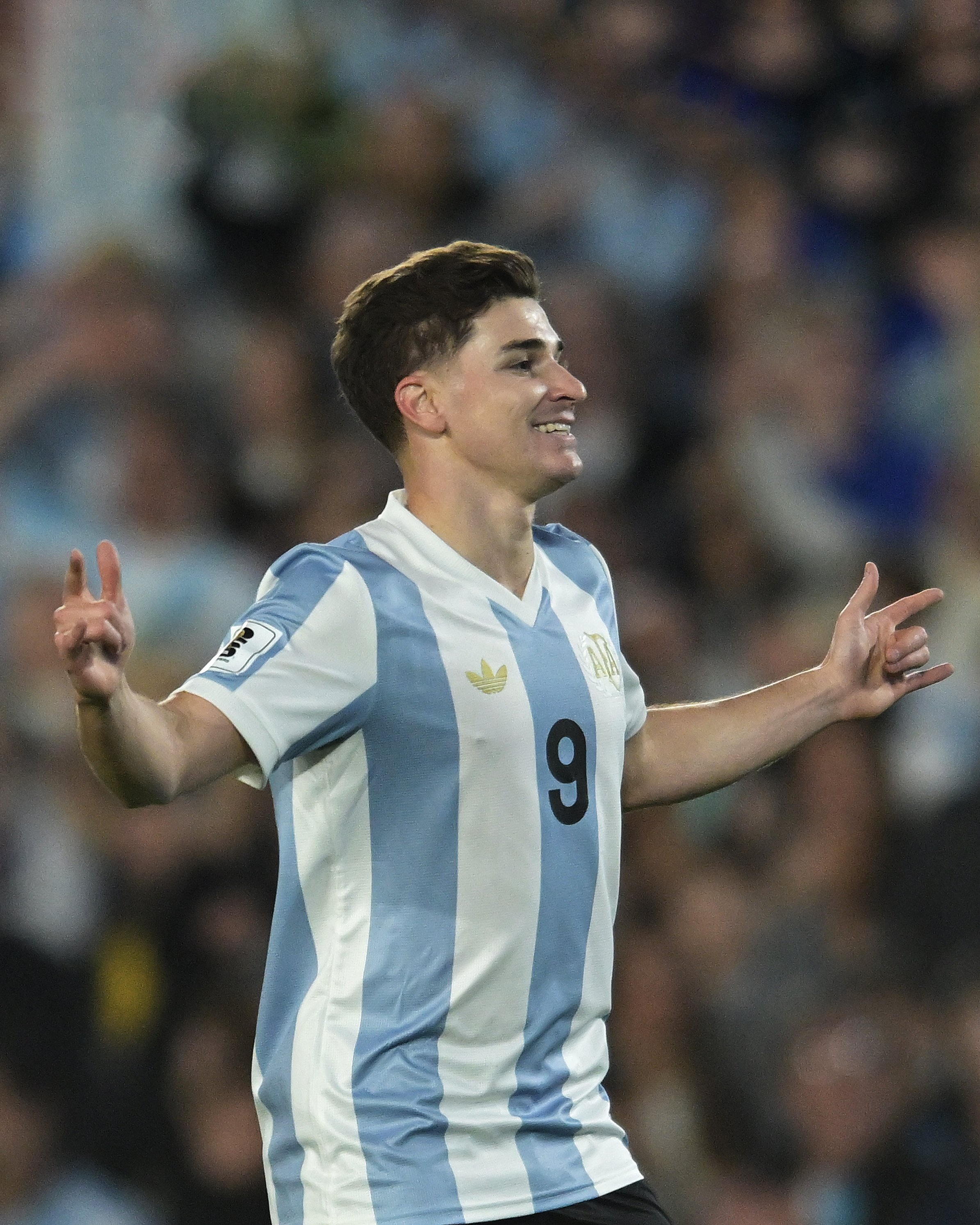 Argentina vs Brazil FIFA World Cup 2026 Qualifiers LIVE Updates, Scores, News and Free Commentary: Julian Alvarez scored the first goal for Argentina | sportzpoint.com
