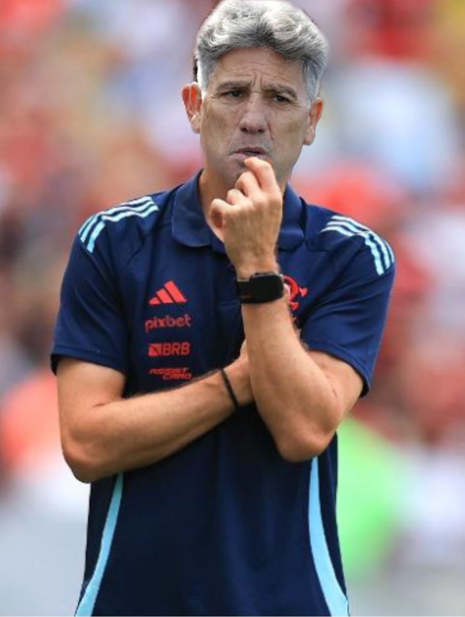 Esse é o Filipe luis, podem levar