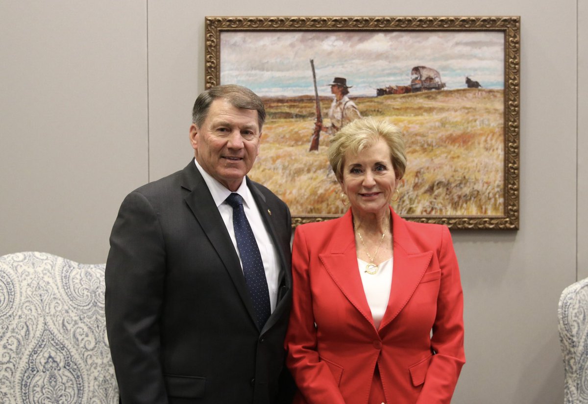 Senator Mike Rounds tweet media