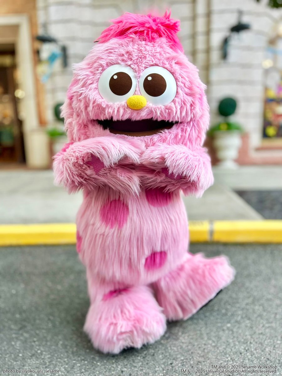 ベビーブロック柄♡セサミストリート♡USJ ♡ヴィンテージ 🩷 💛 🩷 💛 🩷 USJ生まれのセサミストリートの仲間  モッピーのお誕生日はもうすぐ‼ もふもふピンクに出会ったら 撮らずにはいられない😊よね #わたしのモッピーベストショット  をつけて、自慢の一枚をシェア ..., image size:900x1200