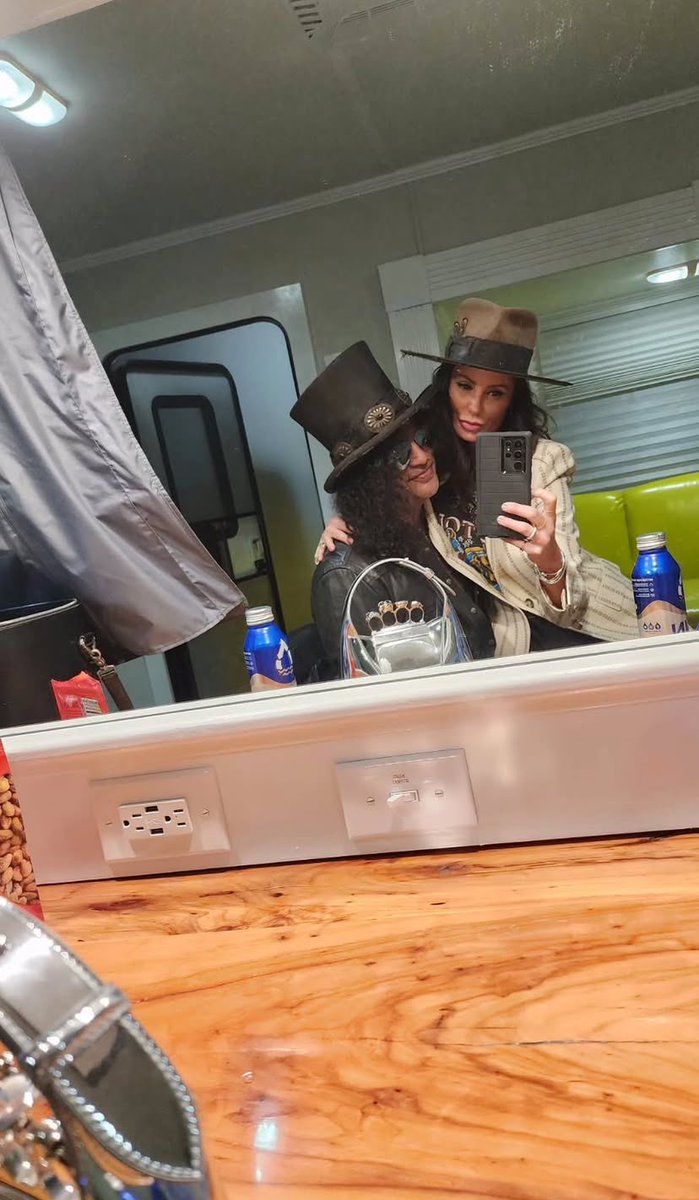 🥰🥰🥰🥰

<a href="/KnightMeegan/">Meegan Hodges</a> <a href="/Slash/">Slash</a>