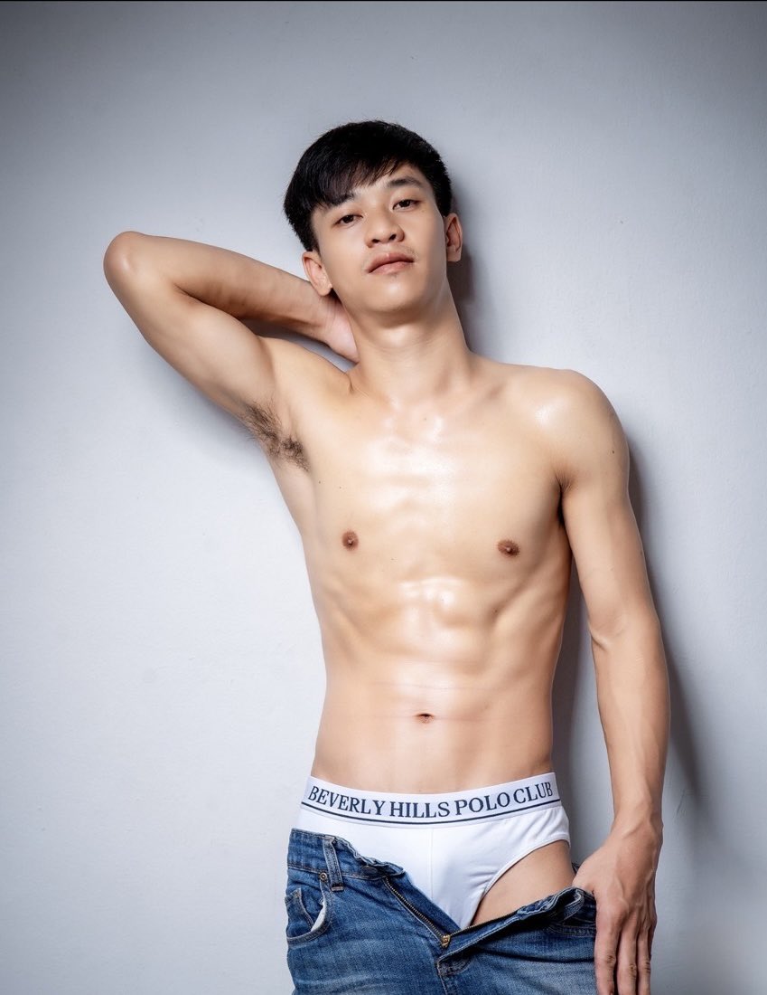 ชายแท้รับงาน