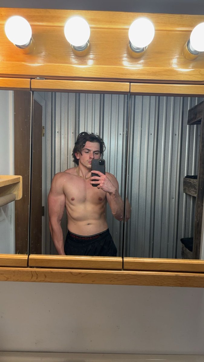 MASTER JT tweet media