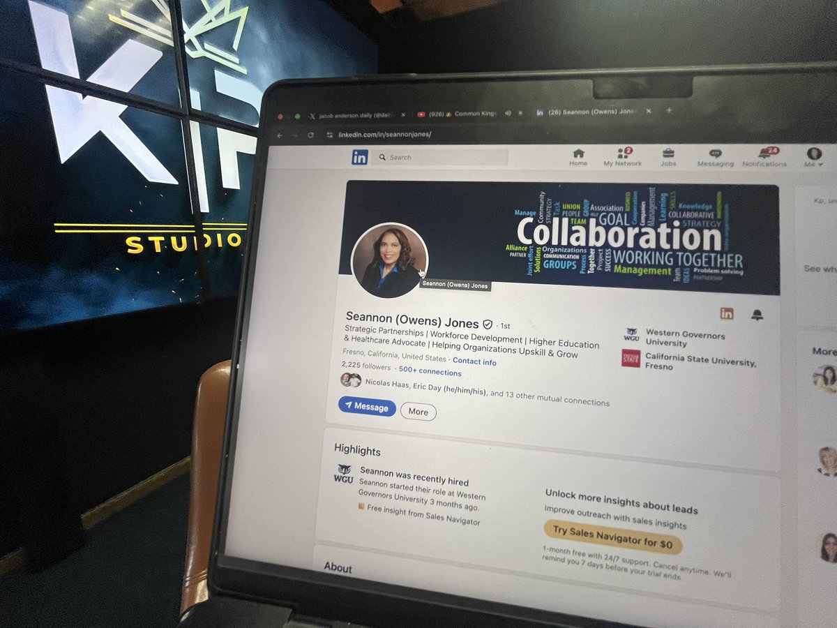 kphagnasay's tweet photo. Thank you Ron &amp; Shannon Jones for this gift that celebrate my adventure at Vision View Business Center with an Office/Studio that connect with the community. Blessed and humble #kp1studiosllc #seannonjones #RonJones #community #media #consultant #centralvalley https://t.co/EwdBNPgoq2